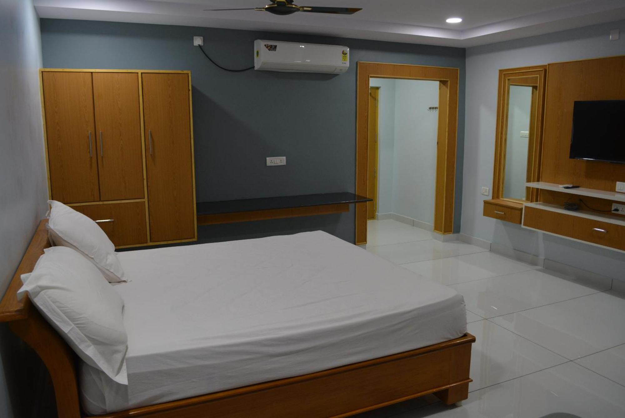Yanam Resorts 外观 照片