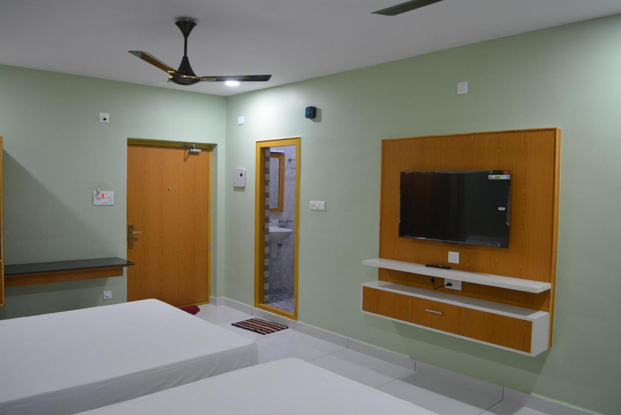 Yanam Resorts 外观 照片