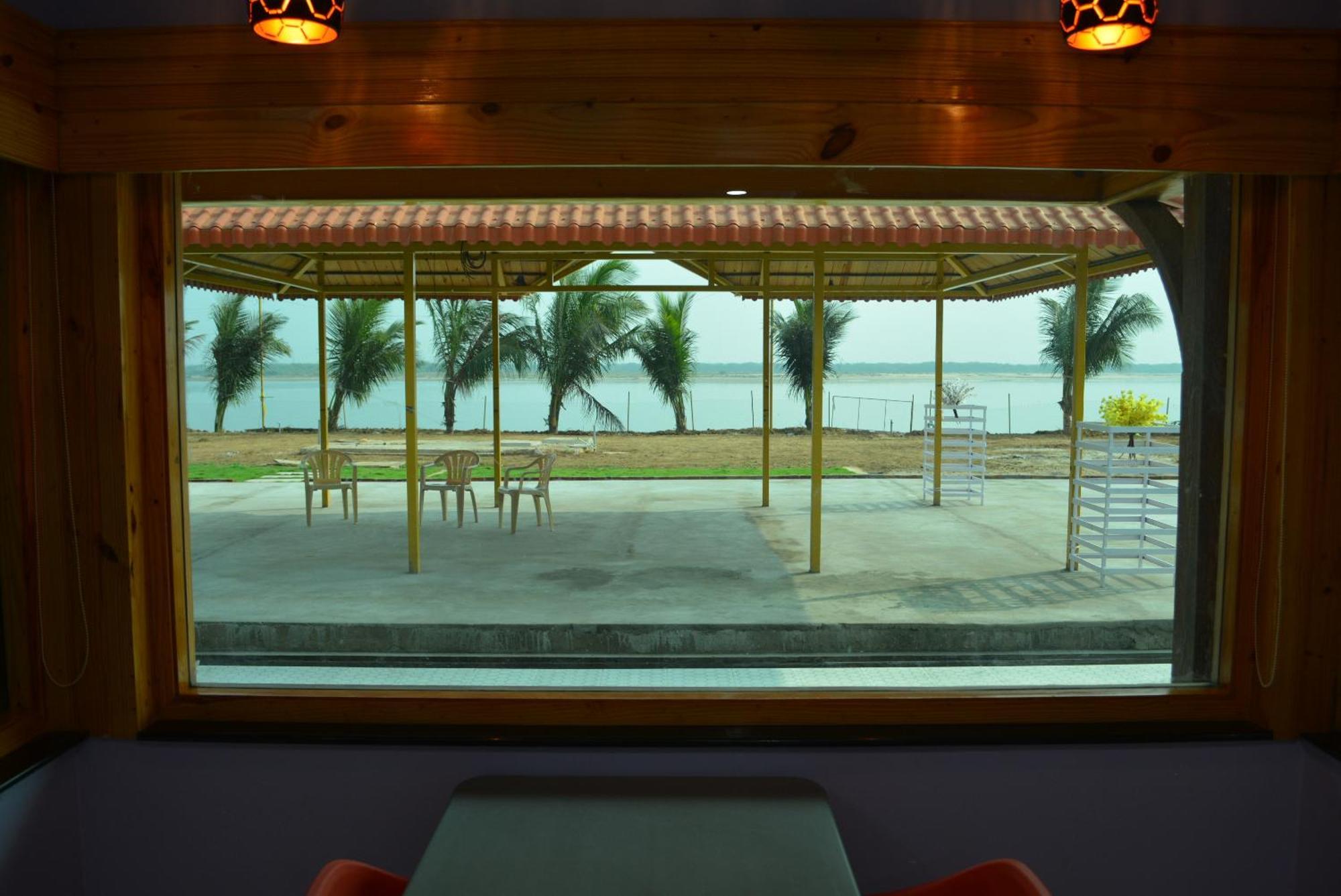 Yanam Resorts 外观 照片